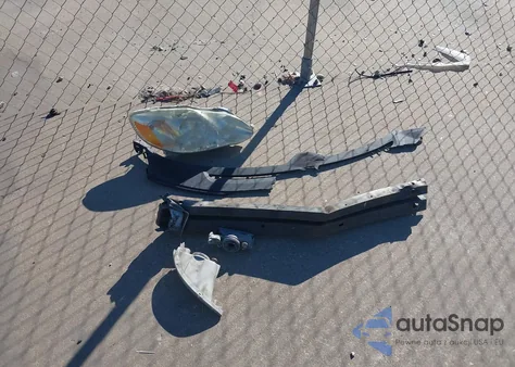 2005 Toyota Corolla S из США, поврежденный, VIN 2T1BR32E05C400632